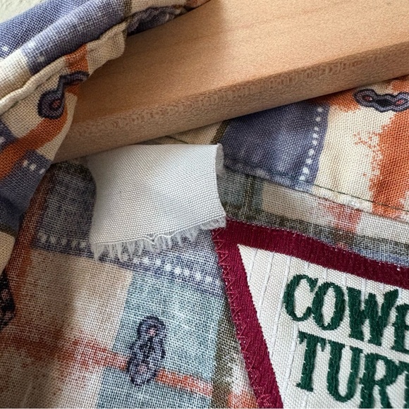 Cowboys’ Turtle Association Southwestern Print Shirt – Medium - Picture 8 of 9